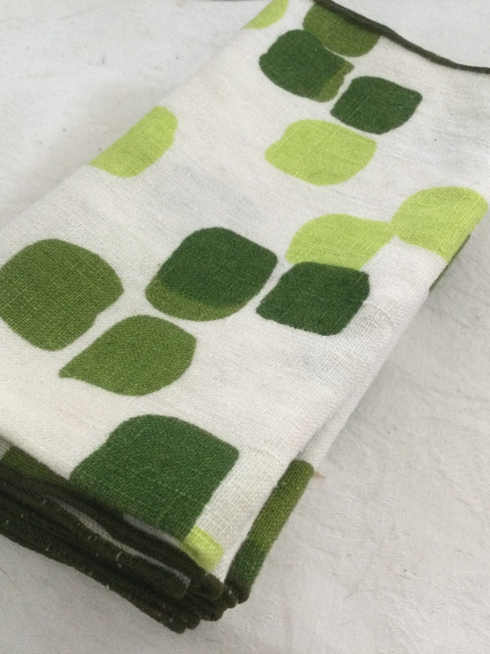 Geometric Napkins set of 4 , green and chartreuse